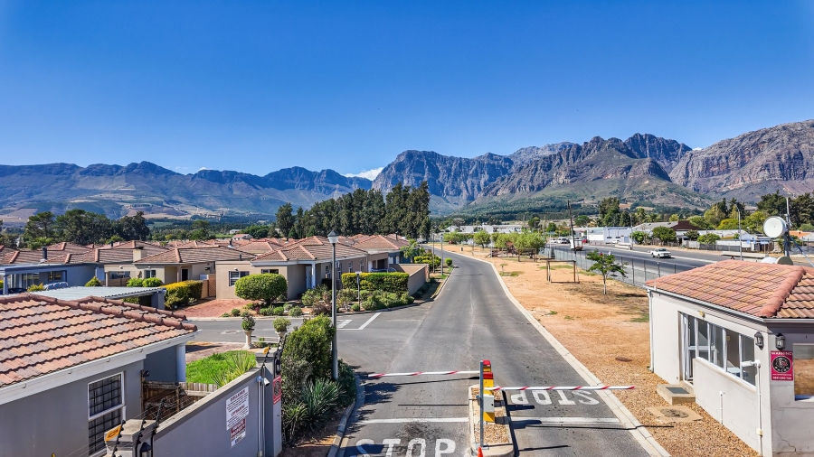 4 Bedroom Property for Sale in Paarl East Western Cape